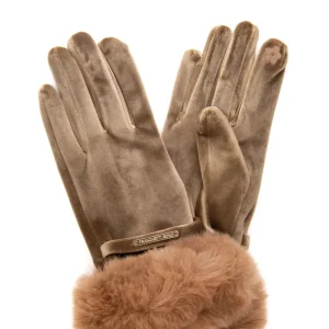 Leila Mocha Velvet Glove